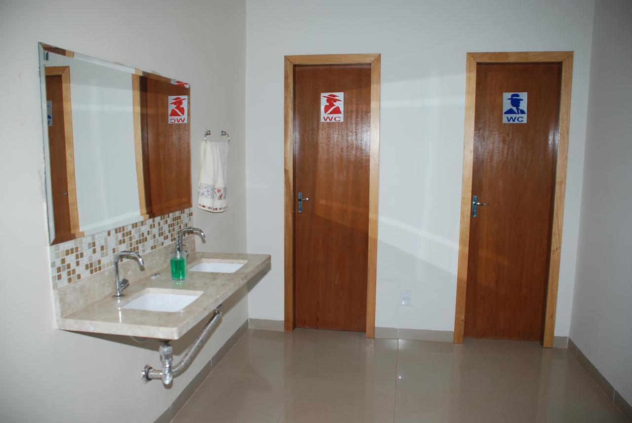 Poconé Hotel E Pousada Chalana المظهر الخارجي الصورة